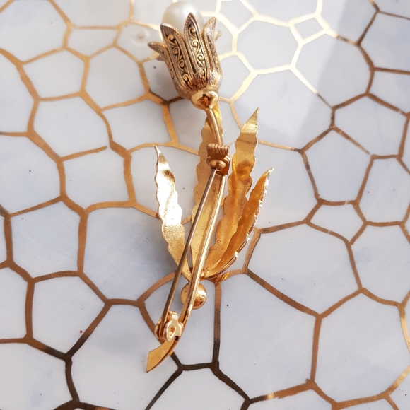 Vintage handmade Spanish damascene gold brooch - Picture 6 of 10